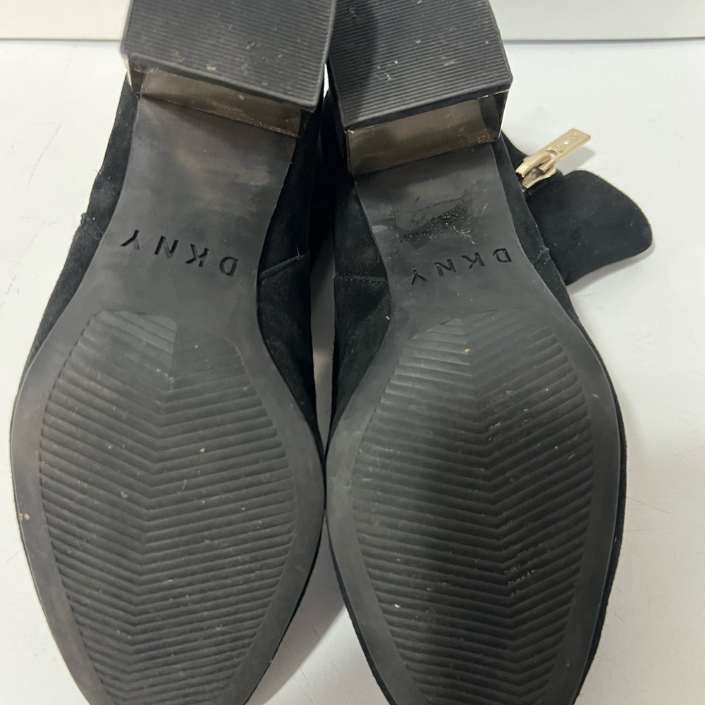 DKNY super cute Corrie boots - Picture 11 of 11